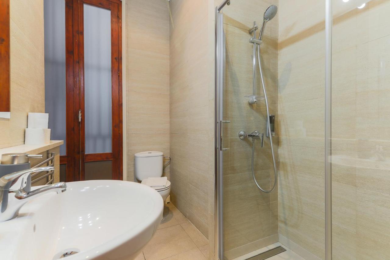Great Spacious Apartment In The Gothic Quarter Barcelona Exterior foto